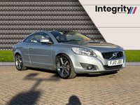 USED 2013 13 VOLVO C70 2.0 D4 SE LUX SOLSTICE 2d 175 BHP SATELITTE NAVIGATION - PREMIUM SOUND AUDIO SYSTEM - 18" MIDIR ALLOY WHEELS - XENON HEADLIGHTS - BLIND SPOT INFORMATION SYSTEM - REAR PARK ASSIST