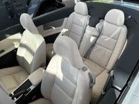 USED 2013 13 VOLVO C70 2.0 D4 SE LUX SOLSTICE 2d 175 BHP SATELITTE NAVIGATION - PREMIUM SOUND AUDIO SYSTEM - 18" MIDIR ALLOY WHEELS - XENON HEADLIGHTS - BLIND SPOT INFORMATION SYSTEM - REAR PARK ASSIST
