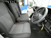 USED 2019 19 VOLKSWAGEN TRANSPORTER 2.0 T30 TDI P/V STARTLINE BMT 101 BHP 3 SEATS BLUETOOTH PARKING SENSORS ROOF RACK INTERNAL SHELVING PLYLINED 1 OWNER SERVICE HISTORY