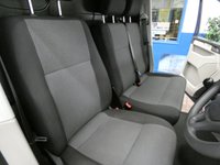 USED 2019 19 VOLKSWAGEN TRANSPORTER 2.0 T30 TDI P/V STARTLINE BMT 101 BHP 3 SEATS BLUETOOTH PARKING SENSORS ROOF RACK INTERNAL SHELVING PLYLINED 1 OWNER SERVICE HISTORY