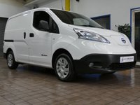 USED 2019 19 NISSAN NV200 E ACENTA 108 BHP &pound;0 ROAD TAX CAZ ULEZ LONDON CONGESTION COMPLIANT AIR CON HEATED STEERING HEATED SEATS REAR VIEW CAMERA 2 CHARGING CABLES 1 OWNER SERVICE HISTORY