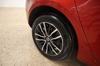 USED 2018 68 VOLVO V40 1.5 T2 MOMENTUM NAV PLUS 5d 121 BHP ONE OWNER FROM NEW WITH ONLY 6,000 MILES IT LIKE A BRAND NEW CAR