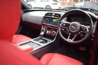 USED 2020 R JAGUAR XE 2.0 R-DYNAMIC SE 4d 177 BHP PAN ROOF / HEADS UP / FACELIFT