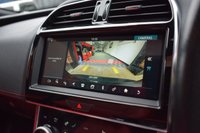 USED 2020 R JAGUAR XE 2.0 R-DYNAMIC SE 4d 177 BHP PAN ROOF / HEADS UP / FACELIFT