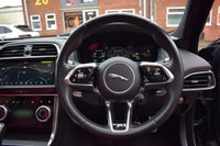 USED 2020 R JAGUAR XE 2.0 R-DYNAMIC SE 4d 177 BHP PAN ROOF / HEADS UP / FACELIFT