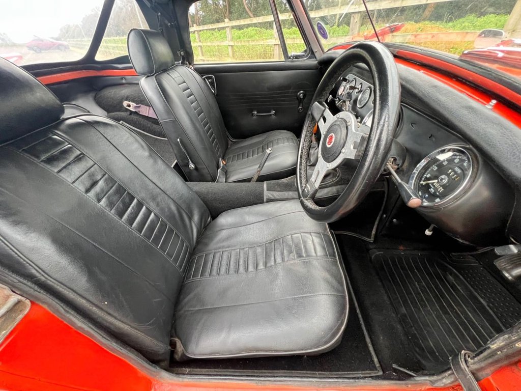 USED 1971 MG MIDGET 1300 // 2d Convertible // Chrome Bumper // 65 BHP // px swap 
