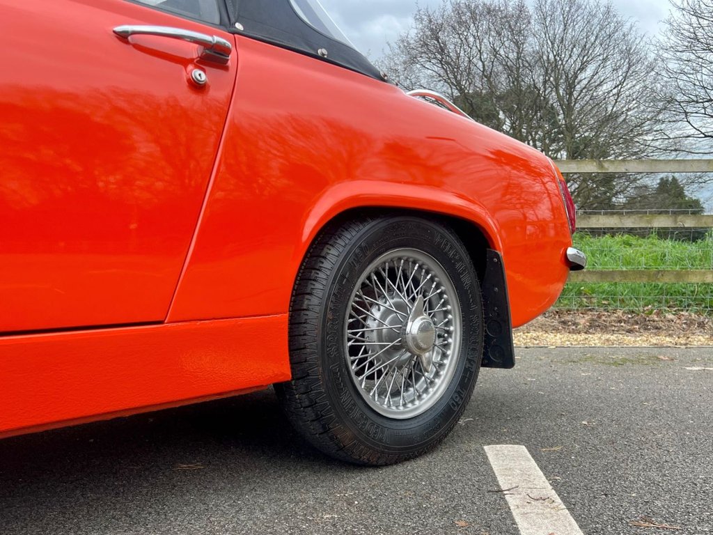 USED 1971 MG MIDGET 1300 // 2d Convertible // Chrome Bumper // 65 BHP // px swap 