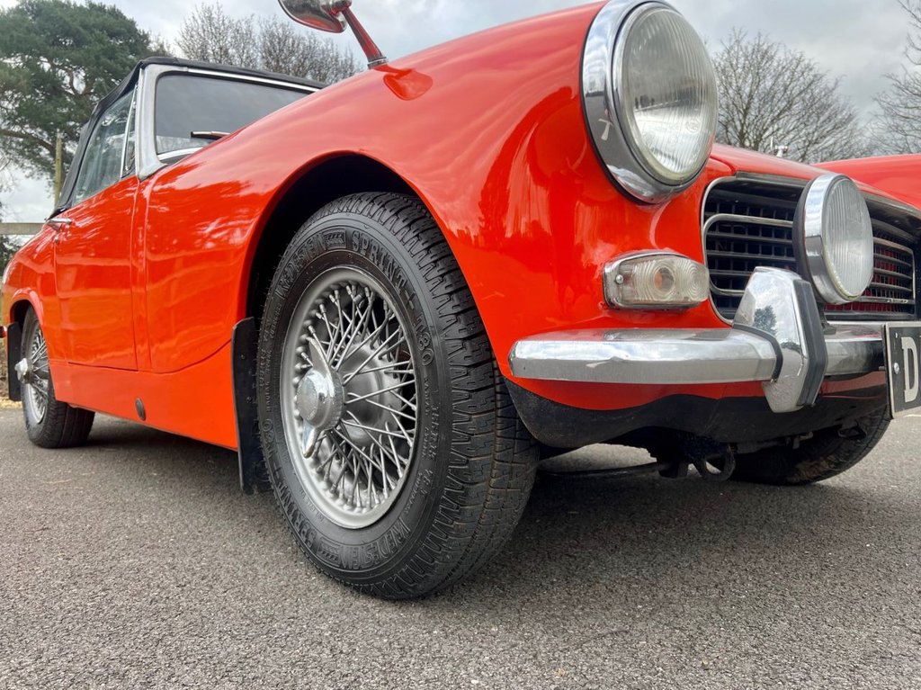 USED 1971 MG MIDGET 1300 // 2d Convertible // Chrome Bumper // 65 BHP // px swap 