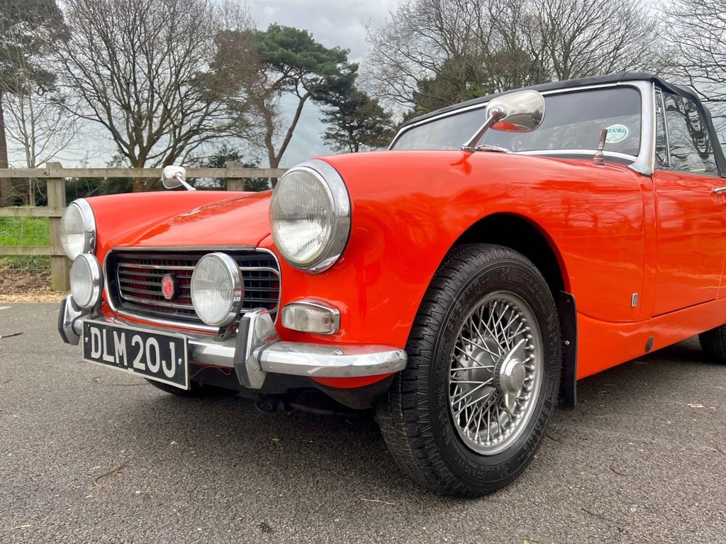 USED 1971 MG MIDGET 1300 // 2d Convertible // Chrome Bumper // 65 BHP // px swap 