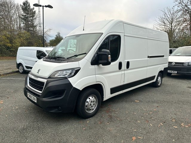 2019 68 Peugeot Boxer 2.0 BLUE HDI 335 L3H2 PROFESSIONAL P/V 130 BHP