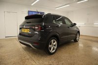 USED 2019 69 VOLKSWAGEN T-CROSS 1.0 SEL TSI 5d 114 BHP 1 OWNER LOW MILES GREAT SPECIFICATION LOW CAR TAX AND EMISSIONS