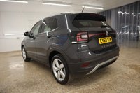USED 2019 69 VOLKSWAGEN T-CROSS 1.0 SEL TSI 5d 114 BHP 1 OWNER LOW MILES GREAT SPECIFICATION LOW CAR TAX AND EMISSIONS