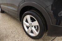 USED 2019 69 VOLKSWAGEN T-CROSS 1.0 SEL TSI 5d 114 BHP 1 OWNER LOW MILES GREAT SPECIFICATION LOW CAR TAX AND EMISSIONS