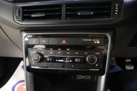 USED 2019 69 VOLKSWAGEN T-CROSS 1.0 SEL TSI 5d 114 BHP 1 OWNER LOW MILES GREAT SPECIFICATION LOW CAR TAX AND EMISSIONS