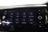 USED 2019 69 VOLKSWAGEN T-CROSS 1.0 SEL TSI 5d 114 BHP 1 OWNER LOW MILES GREAT SPECIFICATION LOW CAR TAX AND EMISSIONS