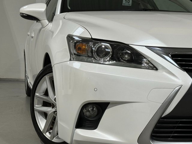 View our LEXUS CT
