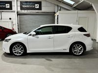 USED 2015 15 LEXUS CT 1.8 200H LUXURY 5d 134 BHP 