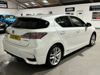 USED 2015 15 LEXUS CT 1.8 200H LUXURY 5d 134 BHP 