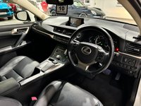 USED 2015 15 LEXUS CT 1.8 200H LUXURY 5d 134 BHP 