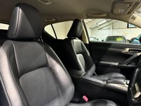 USED 2015 15 LEXUS CT 1.8 200H LUXURY 5d 134 BHP 