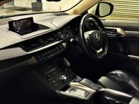 USED 2015 15 LEXUS CT 1.8 200H LUXURY 5d 134 BHP 