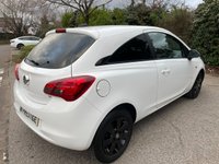 USED 2016 16 VAUXHALL CORSA 1.4 DESIGN ECOFLEX S/S 3d 89 BHP LADY OWNED - FULL SERVICE HISTORY