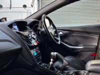 USED 2013 13 FORD FOCUS 2.0 ST-3 5d 247 BHP HATCHBACK