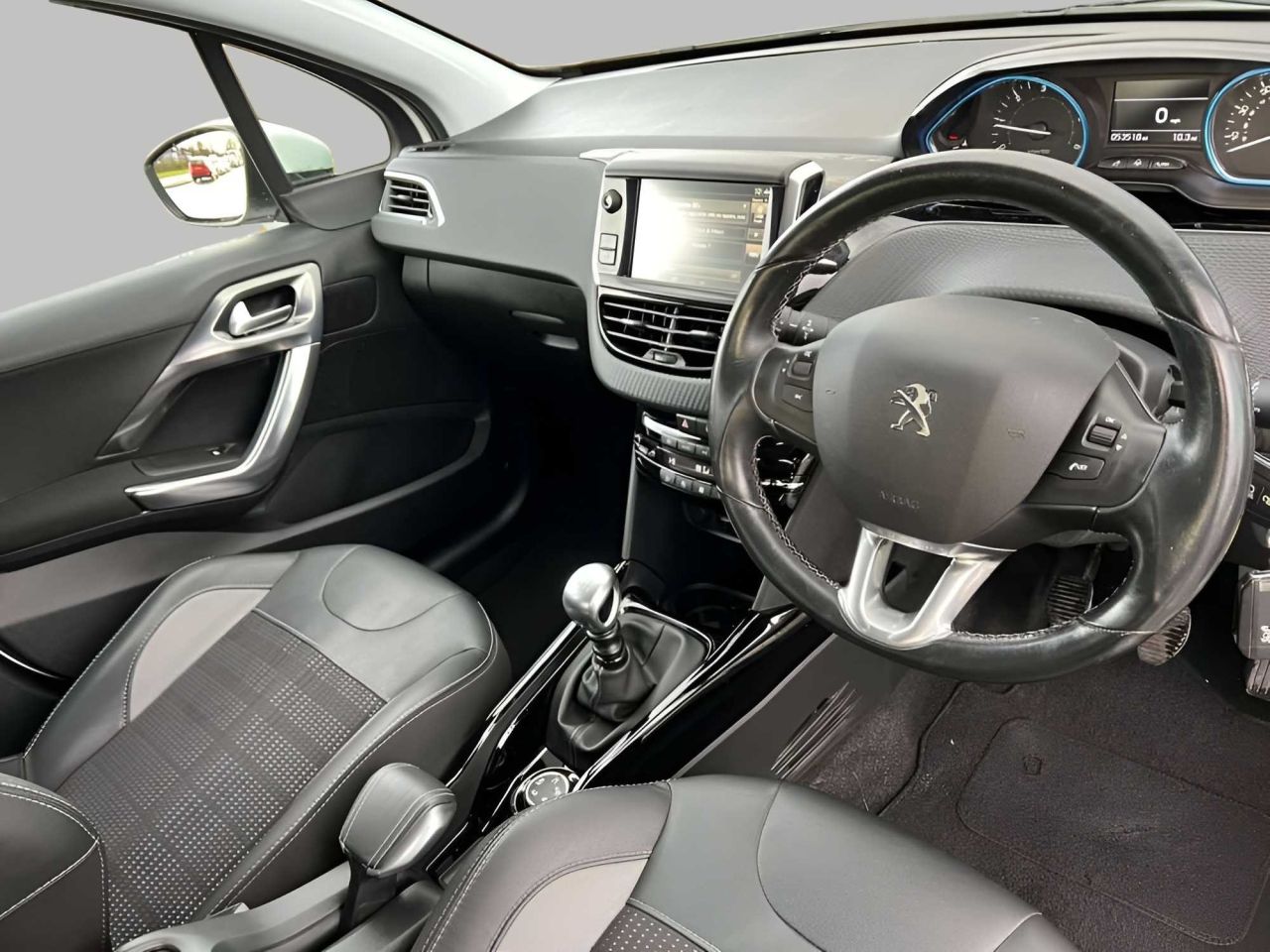 2016 Peugeot 2008 Blue HDI S/S Allure £9,999
