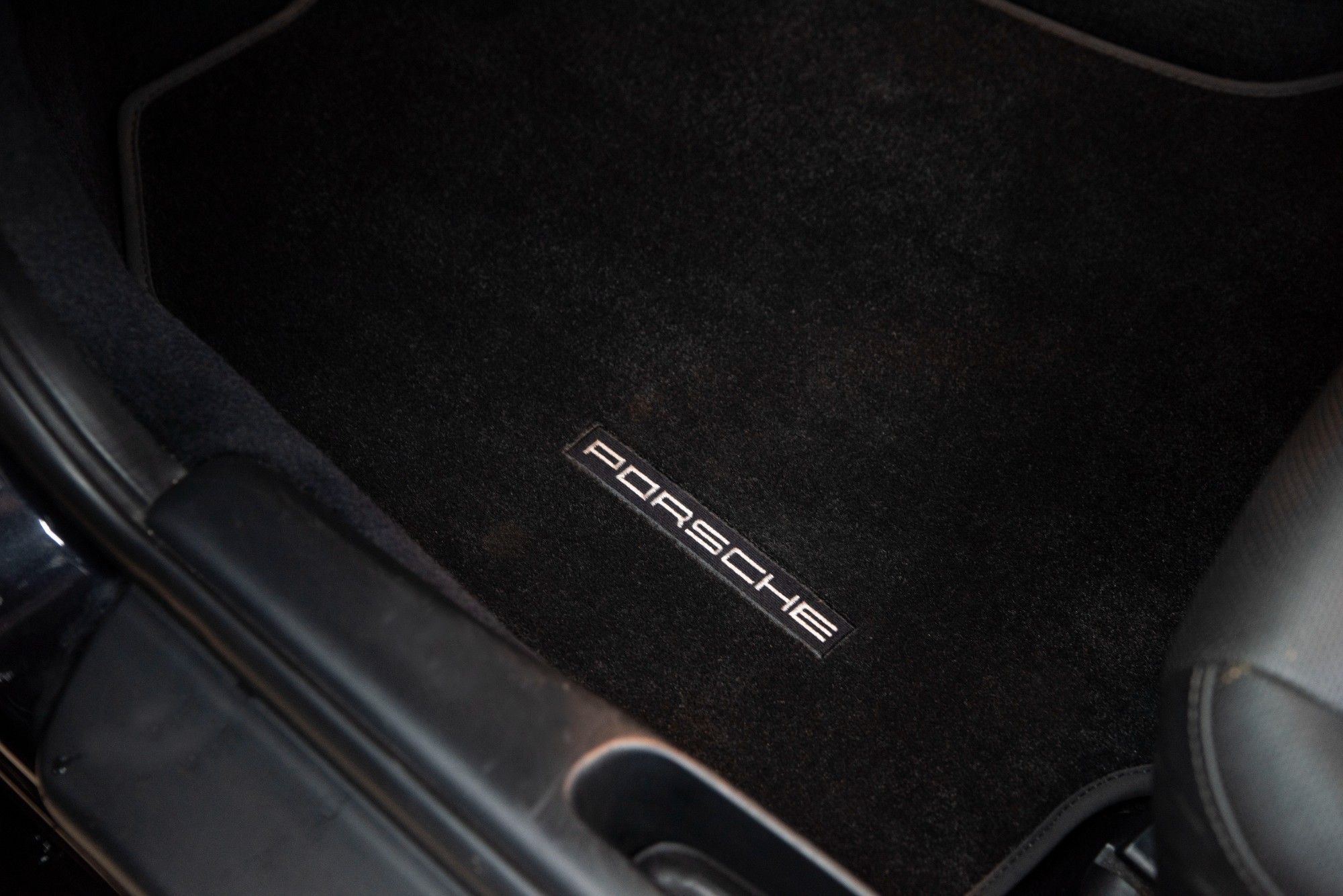 USED 2009 PORSCHE 911 S PDK 