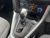USED 2015 65 FORD FOCUS 1.6 ZETEC 5d 124 BHP 