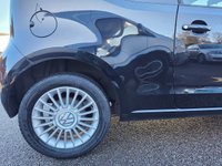 USED 2014 14 VOLKSWAGEN UP 1.0 HIGH UP 3d 74 BHP LO14OZF VOLKSWAGEN UP 1.0 HIGH UP 3d 74 BHP