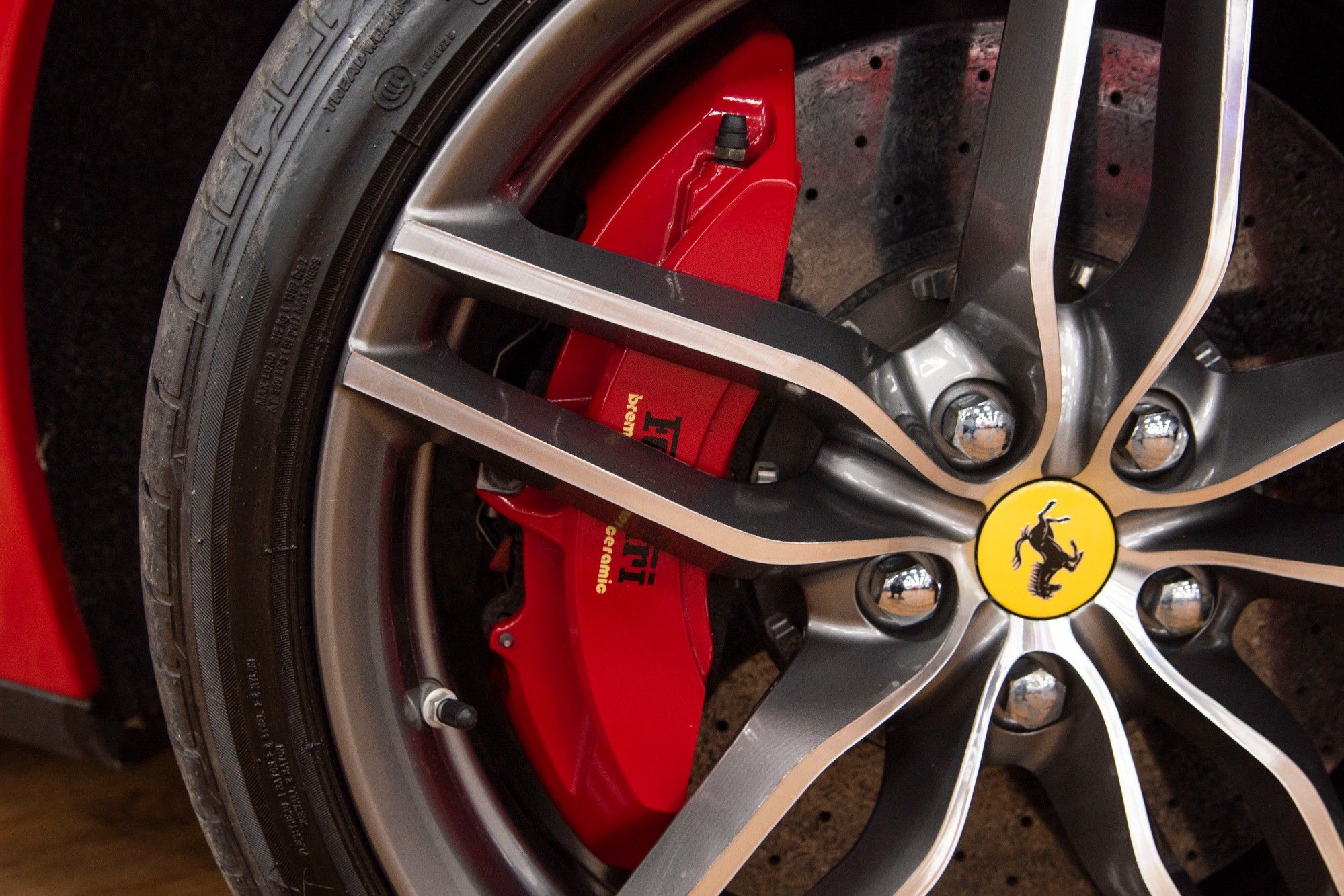 USED 2015 65 FERRARI FF 6.3 V12 