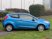 USED 2009 59 FORD FIESTA 1.4 ZETEC 16V 3d 96 BHP 
