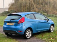 USED 2009 59 FORD FIESTA 1.4 ZETEC 16V 3d 96 BHP 
