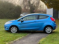 USED 2009 59 FORD FIESTA 1.4 ZETEC 16V 3d 96 BHP 