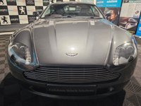 USED 2006 06 ASTON MARTIN VANTAGE 4.3 V8 3d 380 BHP STUNNING EXAMPLE IN METEORITE DARK SILVER WITH BURGUNDY LEATHER. FULL SERVICE HISTORY FROM NEW. 1 YEARS MOT