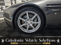 USED 2006 06 ASTON MARTIN VANTAGE 4.3 V8 3d 380 BHP STUNNING EXAMPLE IN METEORITE DARK SILVER WITH BURGUNDY LEATHER. FULL SERVICE HISTORY FROM NEW. 1 YEARS MOT