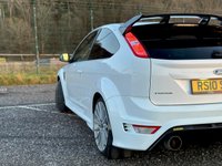 USED 2010 10 FORD FOCUS 2.5 RS 3d 300 BHP 