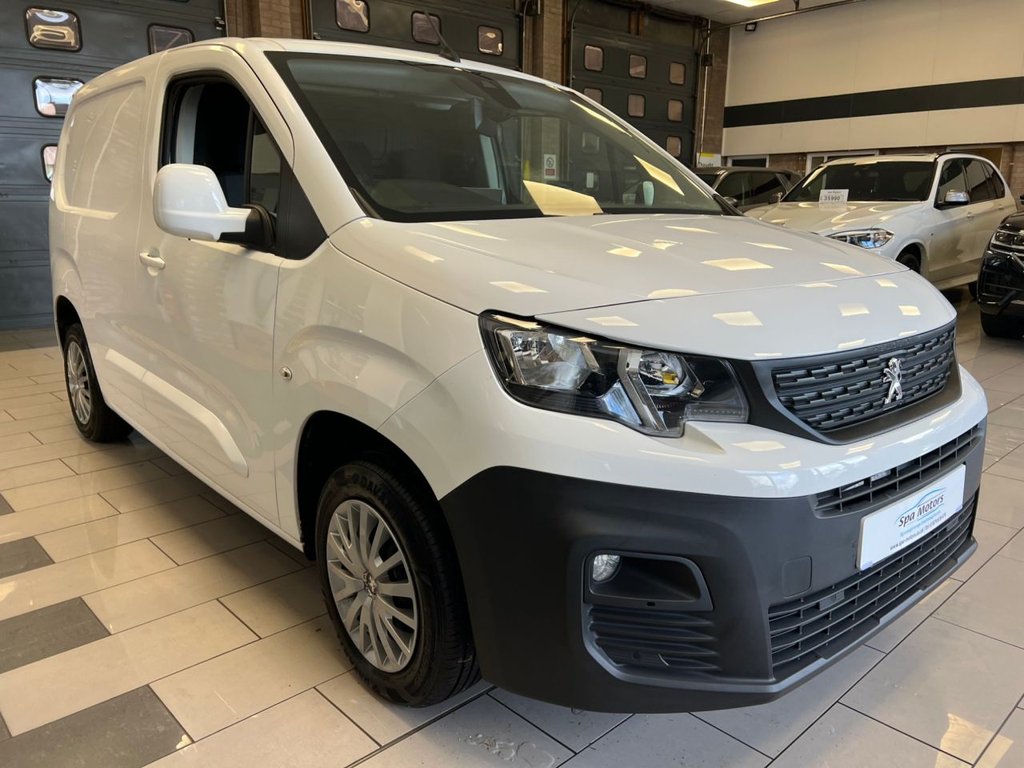 2019 Peugeot Partner 1 6 Bluehdi Professional L1 75 BHP 2019-peugeot-partner-1-6-bluehdi-professional-l1-75-bhp