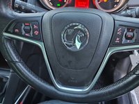 USED 2014 64 VAUXHALL ZAFIRA TOURER 2.0 SE CDTI 5d 128 BHP BD64YVL VAUXHALL ZAFIRA TOURER 2.0 SE CDTI 5d 128 BHP