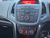 USED 2014 64 VAUXHALL ZAFIRA TOURER 2.0 SE CDTI 5d 128 BHP BD64YVL VAUXHALL ZAFIRA TOURER 2.0 SE CDTI 5d 128 BHP