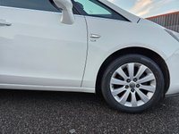 USED 2014 64 VAUXHALL ZAFIRA TOURER 2.0 SE CDTI 5d 128 BHP BD64YVL VAUXHALL ZAFIRA TOURER 2.0 SE CDTI 5d 128 BHP