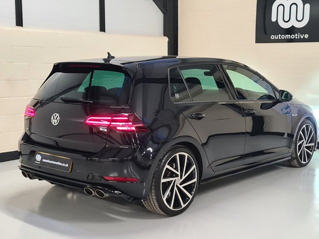 View our VOLKSWAGEN GOLF