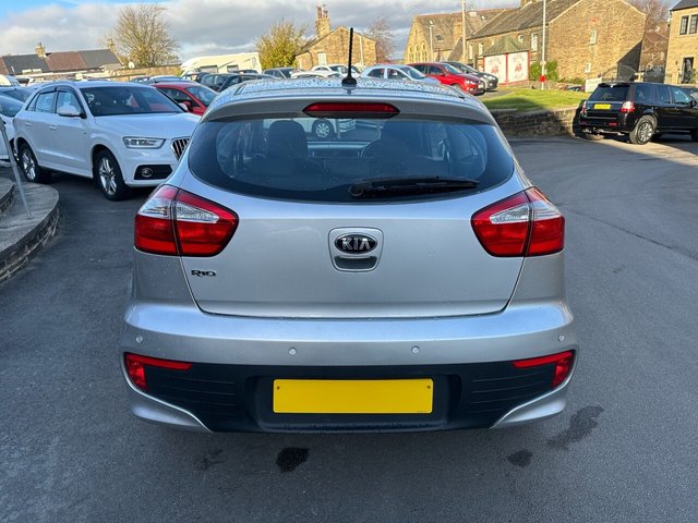 2016 KIA, RIO - Photo 7