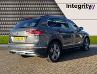 USED 2019 19 VOLKSWAGEN TIGUAN 2.0 SEL TSI 4MOTION DSG 5d 188 BHP APPLE CARPLAY - ANDROID AUTO - DAB RADIO - SATELITTE NAVIGATION - REAR PARKING CAMERA - KEYLESS ENTRY - LEATHER SEATS - POWER TAILGATE