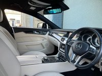 USED 2013 13 MERCEDES-BENZ CLS CLASS 3.0 CLS350 CDI BLUEEFFICIENCY AMG SPORT 4d 265 BHP 