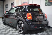 USED 2017 67 MINI HATCH JOHN COOPER WORKS 2.0 JOHN COOPER WORKS 3d 228 BHP HEADS UP / H&K / CHILLI PACK