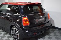 USED 2017 67 MINI HATCH JOHN COOPER WORKS 2.0 JOHN COOPER WORKS 3d 228 BHP HEADS UP / H&K / CHILLI PACK