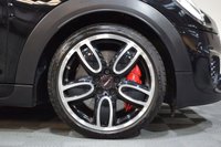 USED 2017 67 MINI HATCH JOHN COOPER WORKS 2.0 JOHN COOPER WORKS 3d 228 BHP HEADS UP / H&K / CHILLI PACK