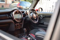 USED 2017 67 MINI HATCH JOHN COOPER WORKS 2.0 JOHN COOPER WORKS 3d 228 BHP HEADS UP / H&K / CHILLI PACK